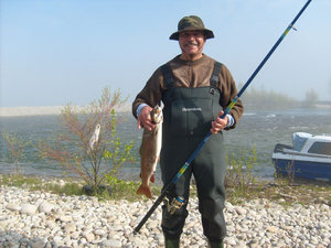 S6300424.jpg